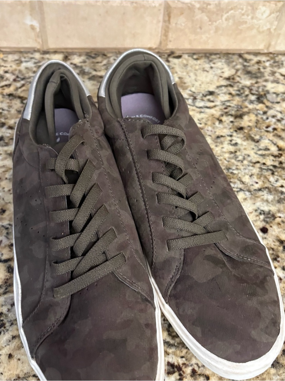 Dr. Scholl's Men's Olive Green Camo Lace-Up Sneakers